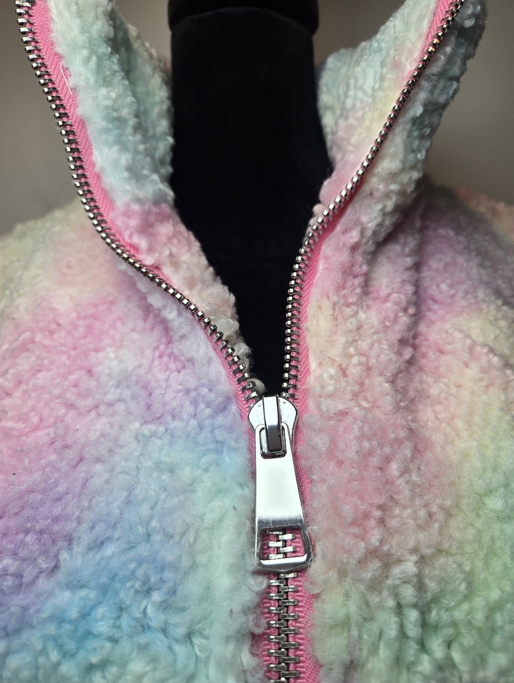 Sugar Thrillz Jacket Women's Sherpa Medium Dolls Kill Candy Pastel Dopamine Y2k - Picture 5 of 10
